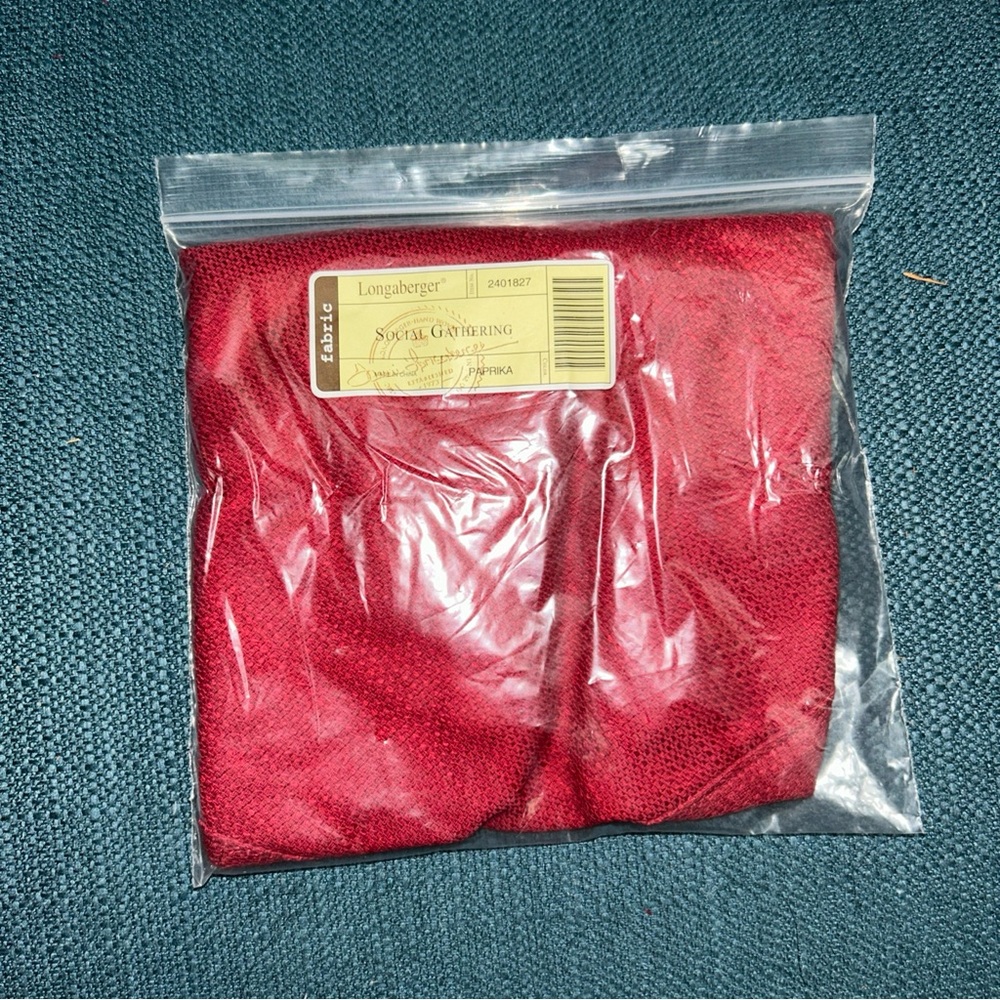 Longaberger Social Gathering basket liner In paprika